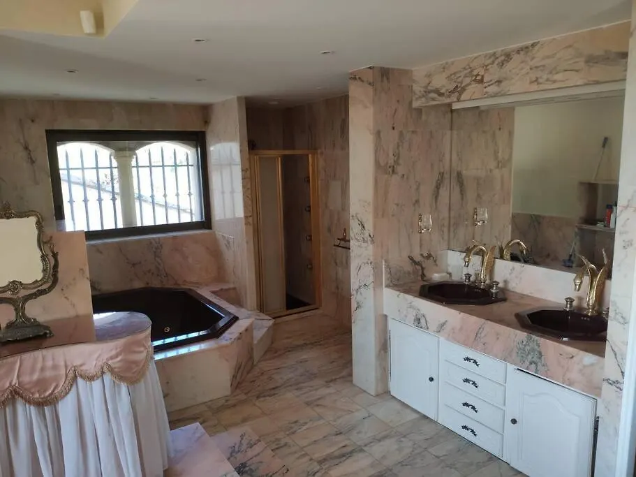 Villa Avec Piscine 8 Personnes Frejus