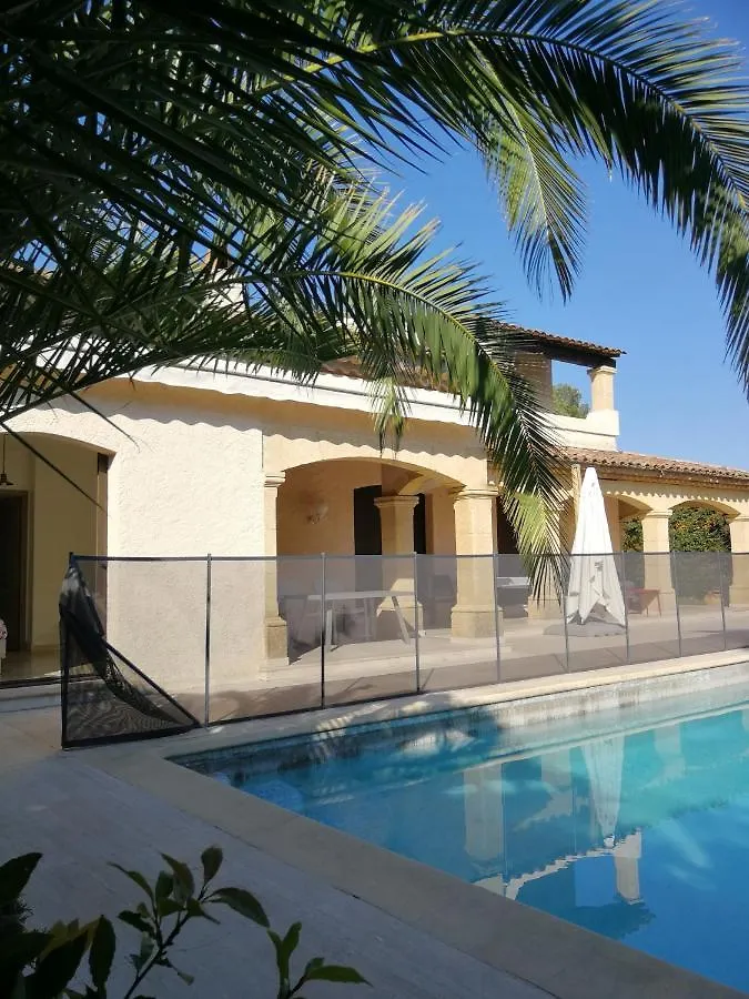 Villa Avec Piscine 8 Personnes Frejus