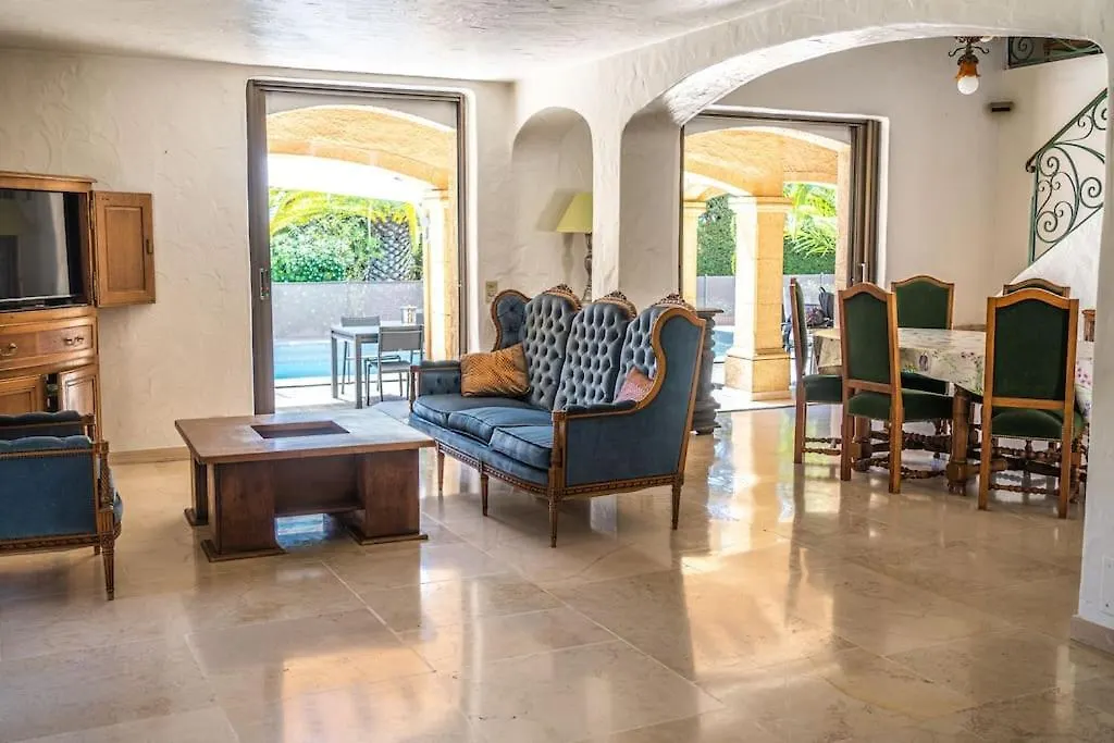 Villa Avec Piscine 8 Personnes Fréjus